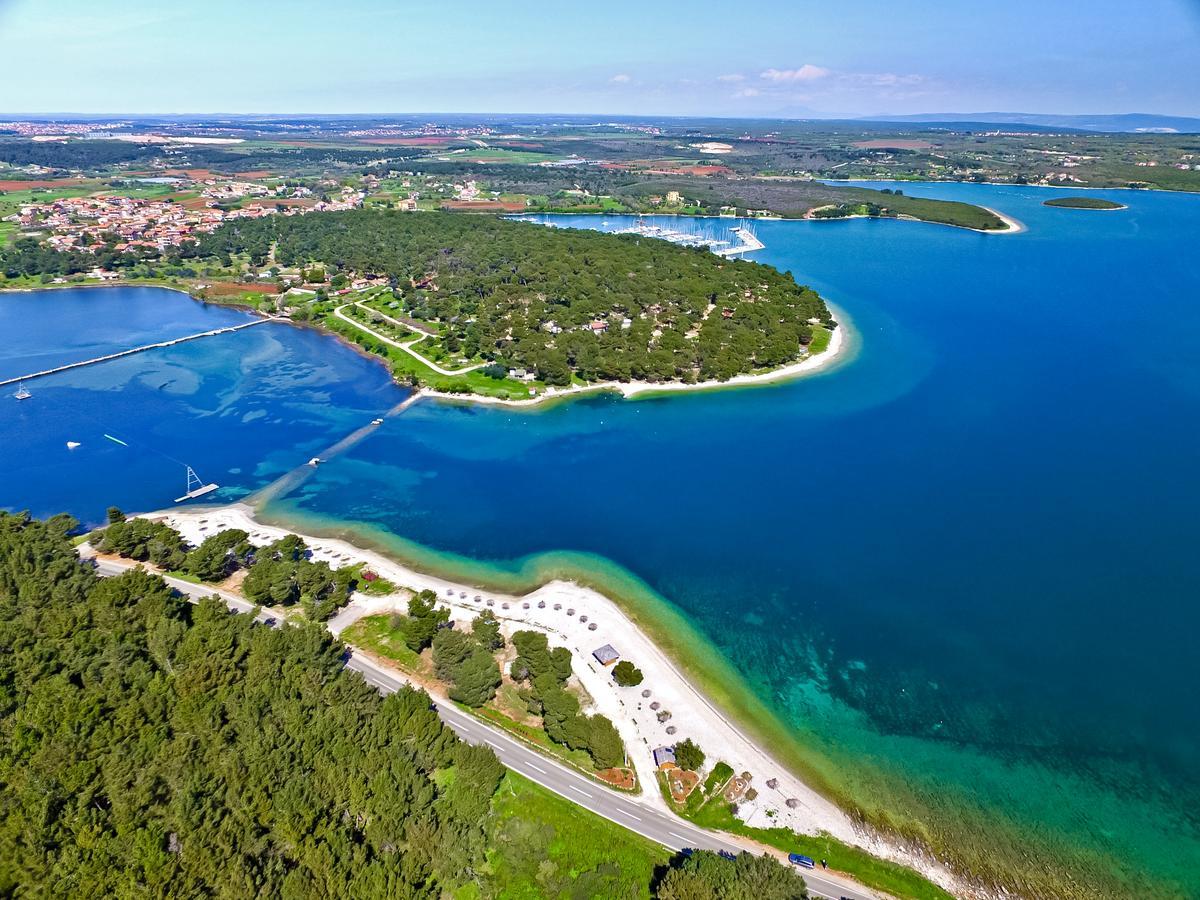 Apartman Andrea L Pomer Εξωτερικό φωτογραφία